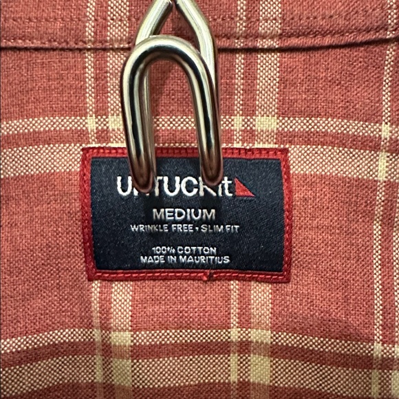 UNTUCKit (M) - Picture 5 of 15